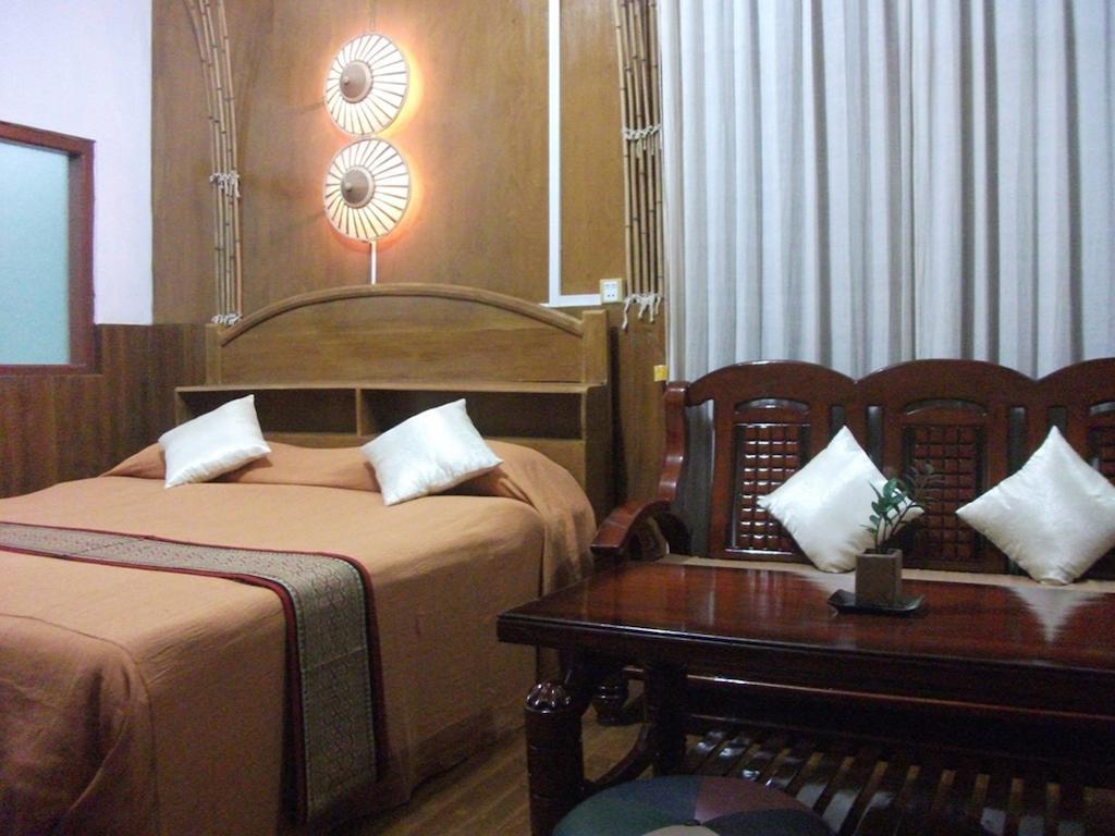 민갈라 인 호텔 Inle Lake 외부 사진